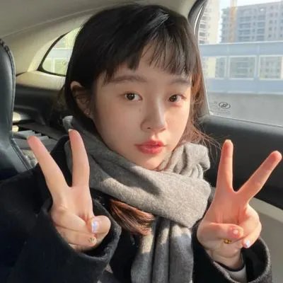 我们全村都不是人 海报