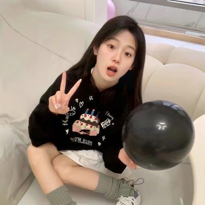 鲨鱼爱老鹰 海报